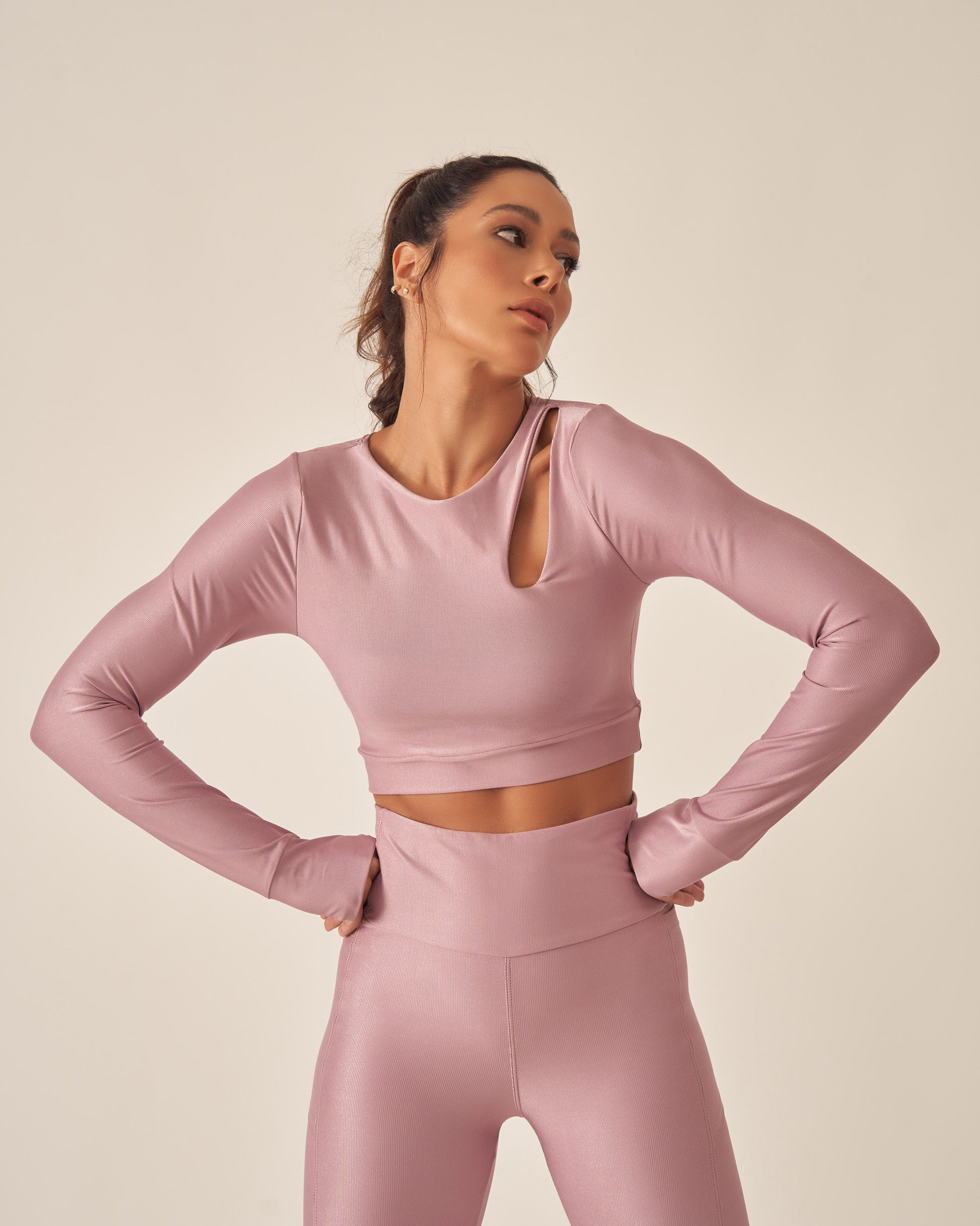 Top Cropped Gota Malva